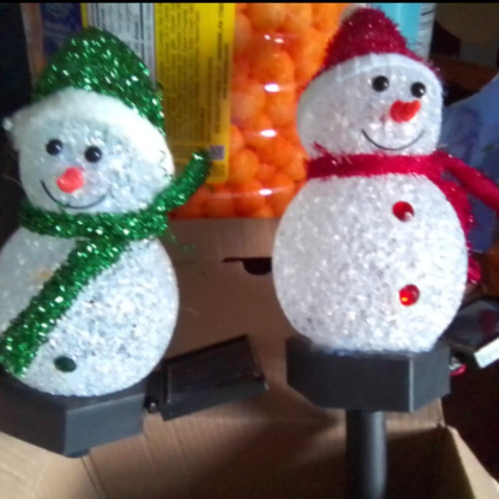 Festive Snowman Holiday Lights - Green and Red
